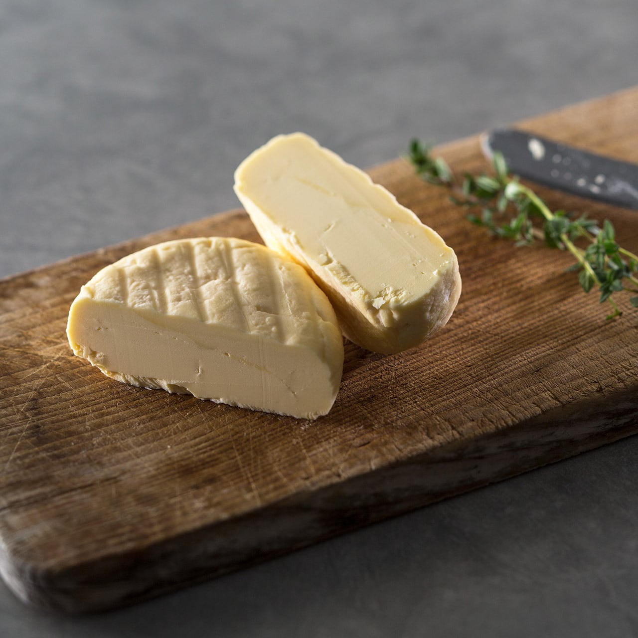 スカモルツァ Scamorza（有機JAS認証取得） | CHEESEDOM