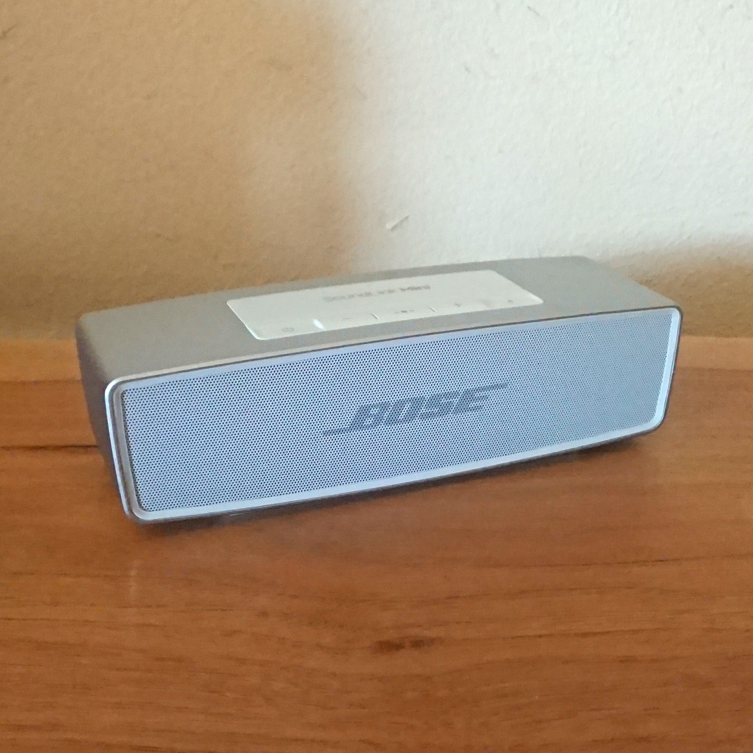 早い者勝ち!!】Bose SoundLink Mini II SpecialEdition ラックス