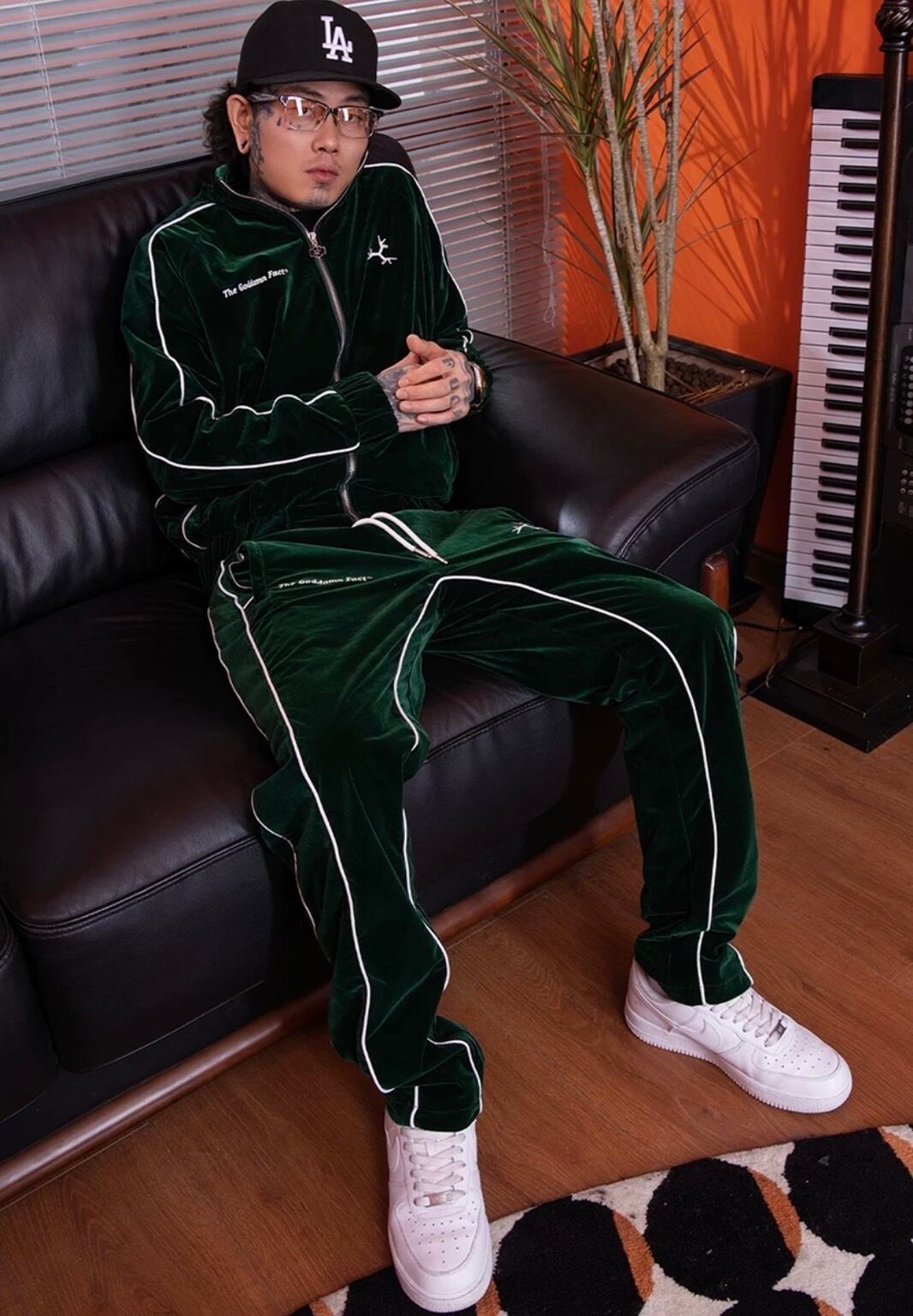 リッチベルベット ラインジップジャケット【Green】(gr44) | groovy.japan