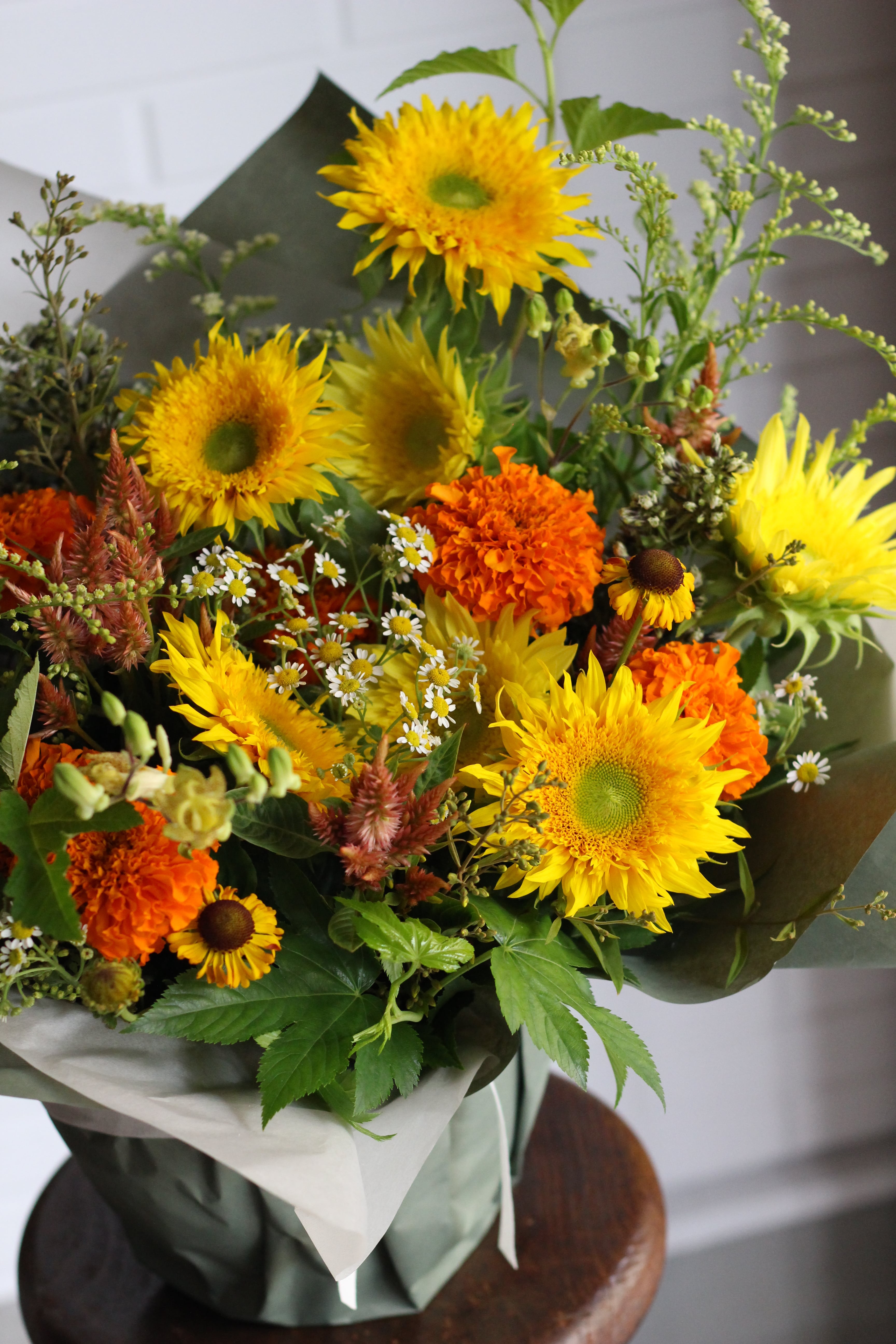 季節のアレンジメント Lサイズ | アヴィニョンの りゅう