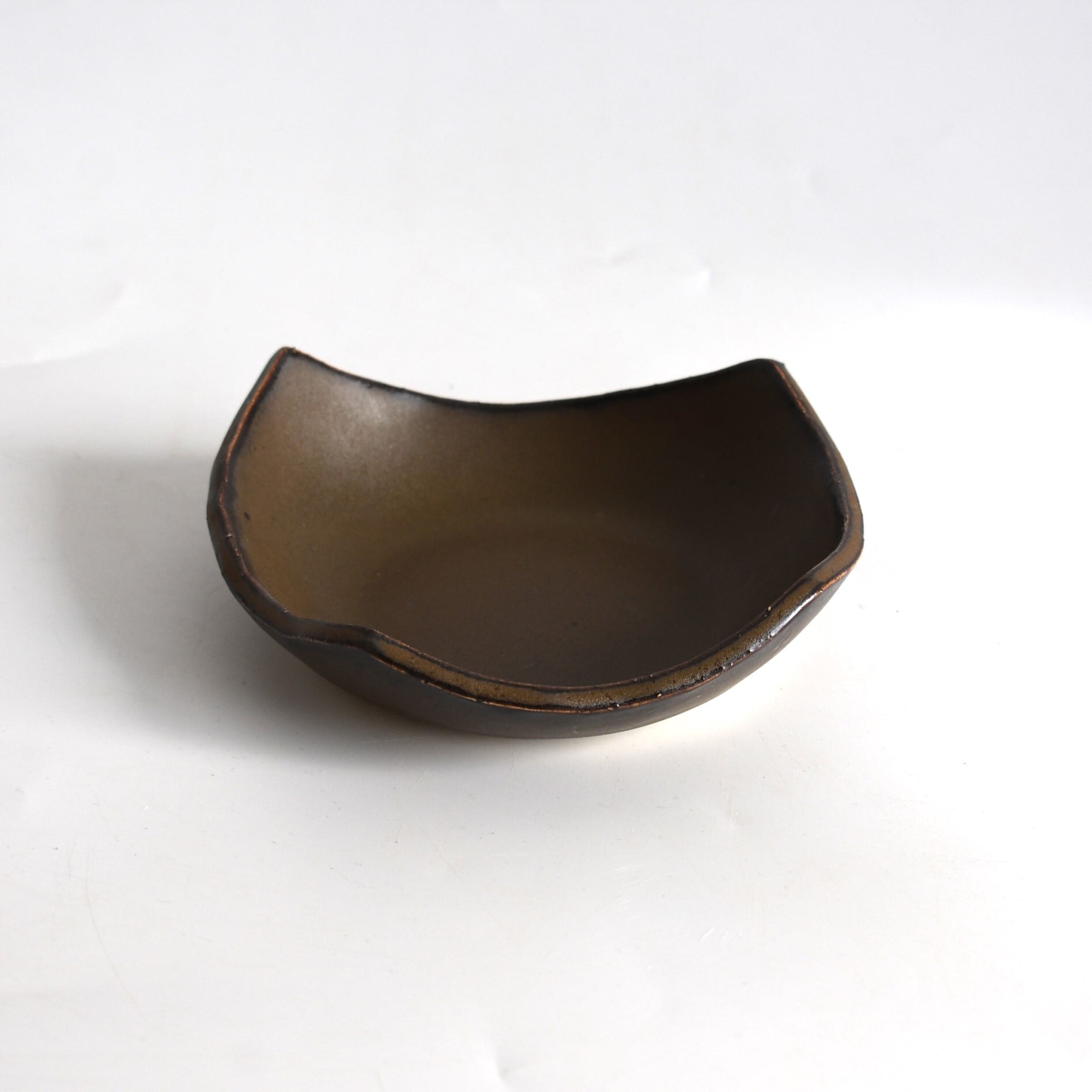 四角中皿 (黒/錆/アンティーク/白御影土) | cherie aimer trip（シェリ