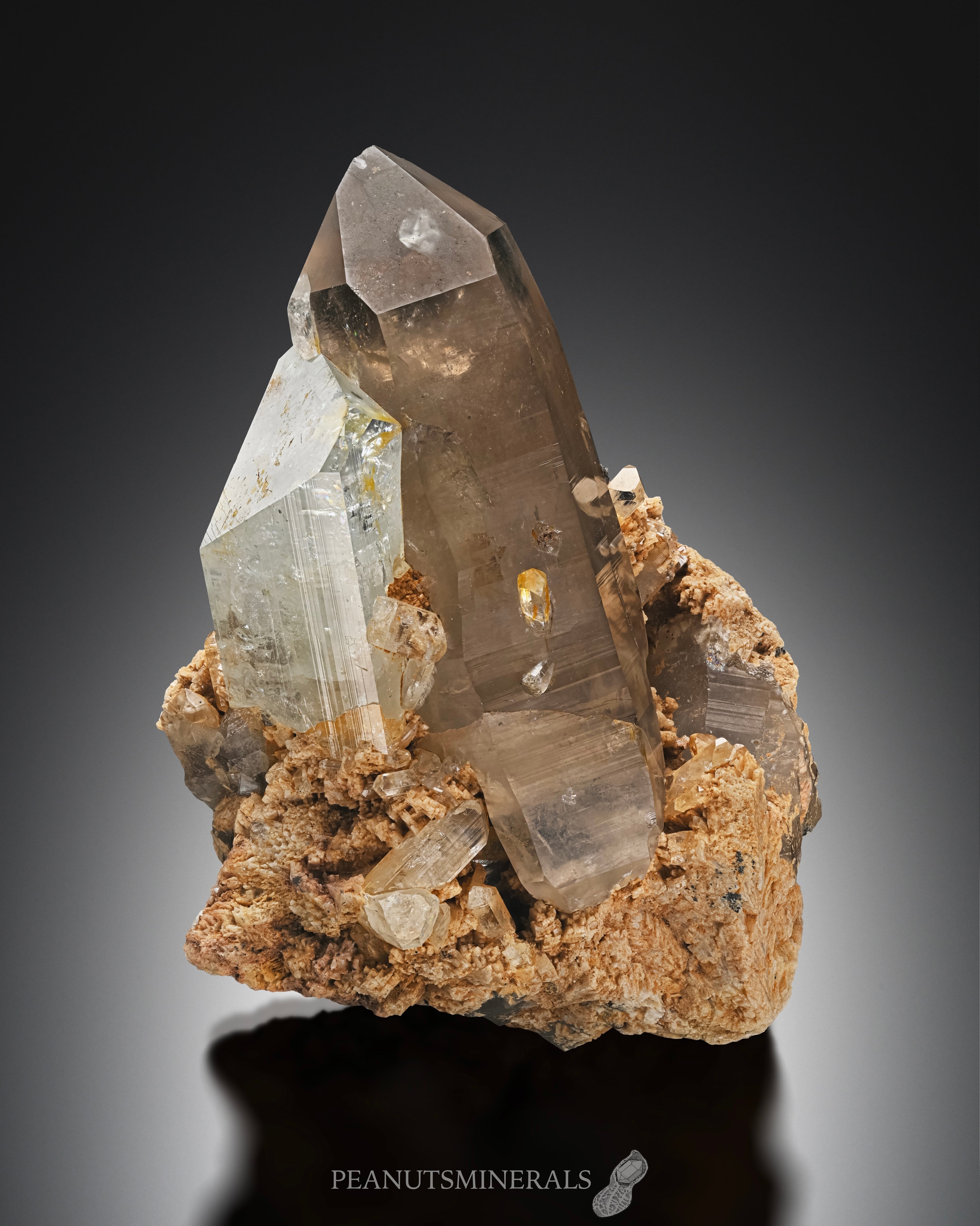 トパーズ / スモーキークォーツ【Smoky Quartz with Topaz】ナミビア産