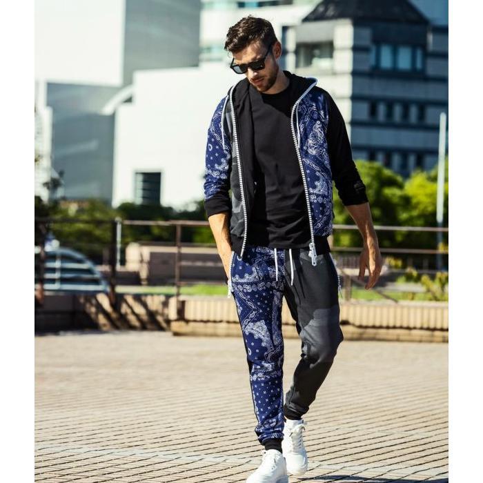 1PIU1UGUALE3 RELAX ウノピゥウノウグァーレトレ リラックス カモ