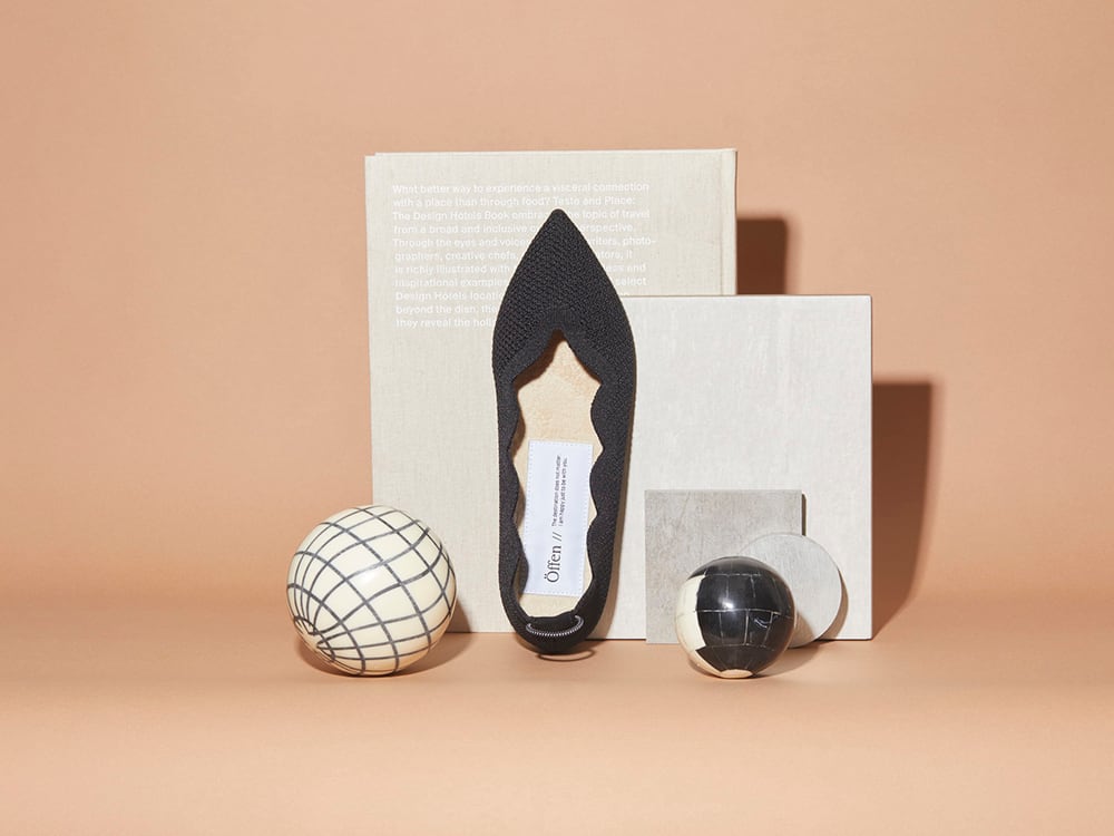 scallop pattern / BLACK | Offen