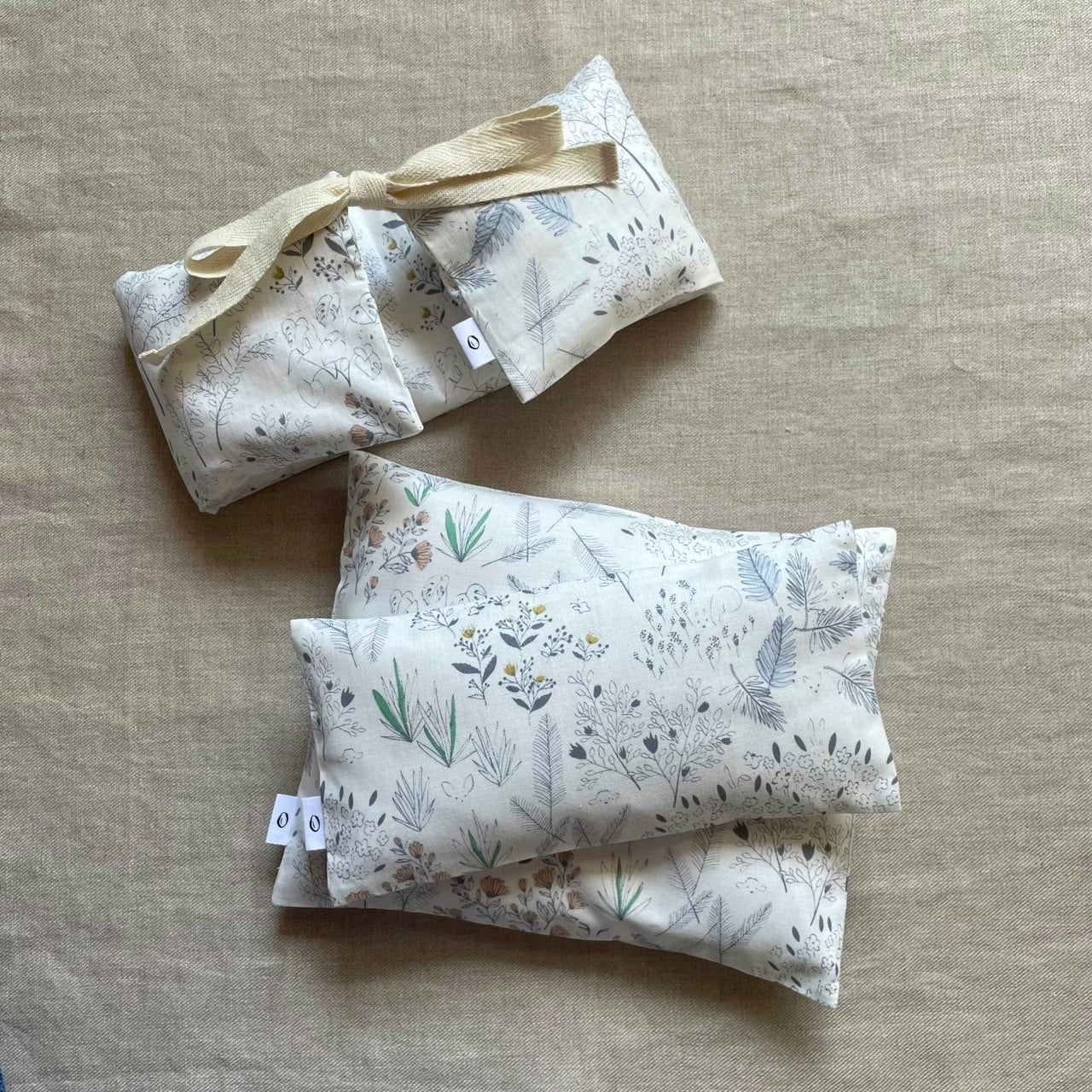 アイピロー／首・肩用／大判》米ぬか・玄米カイロ（選べるハーブ