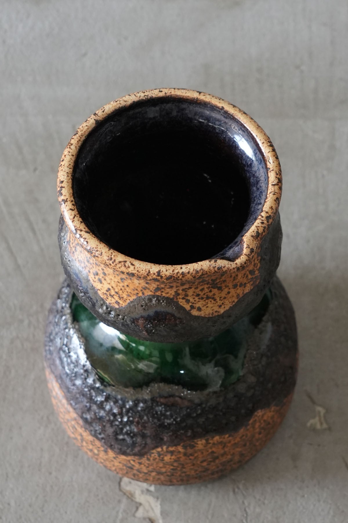 German Art Pottery 006【Fat Lava】 | The Landscapers