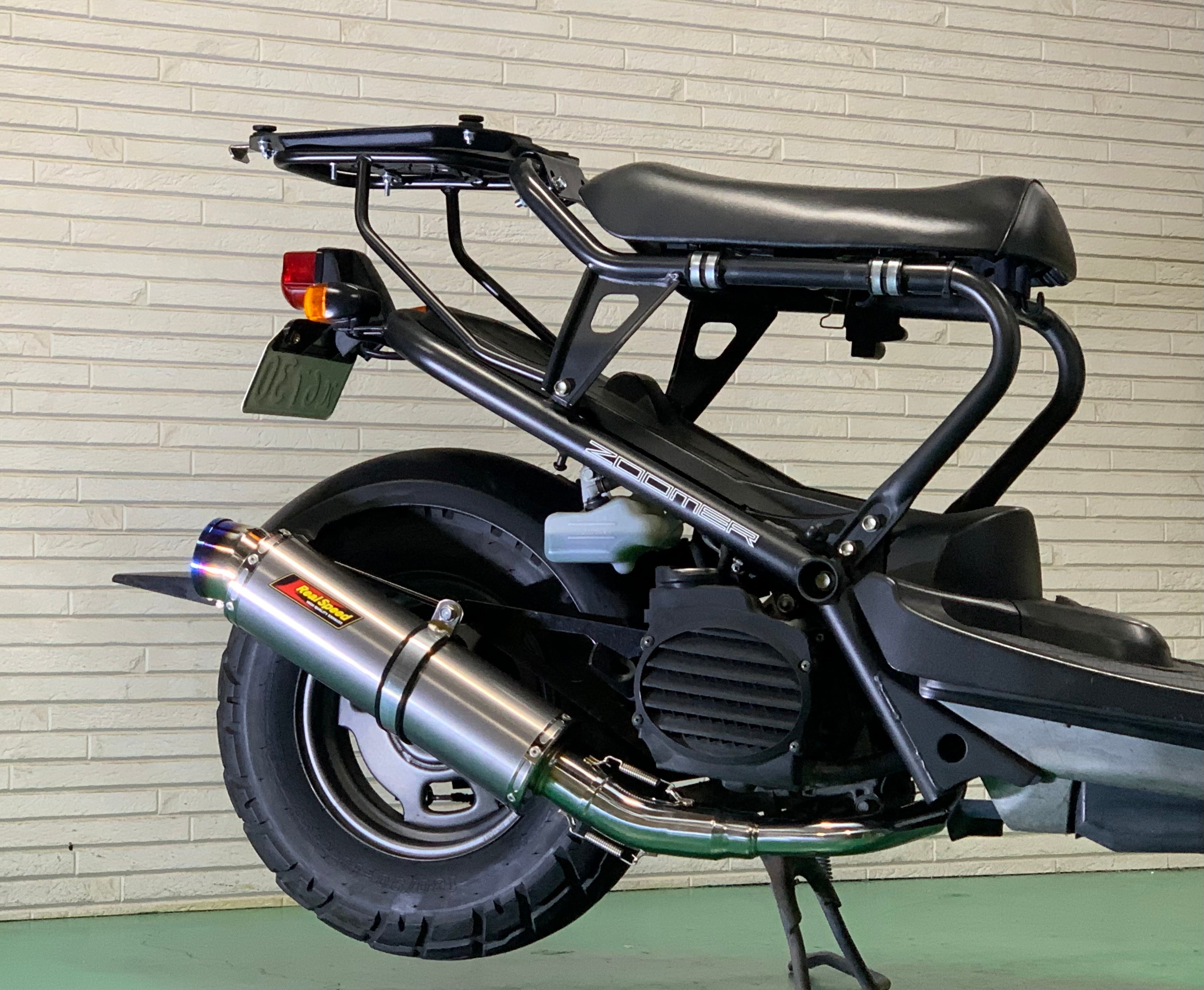 Realspeed ( リアルスピード ) ZOOMER ズーマー ( AF58 ) バイク