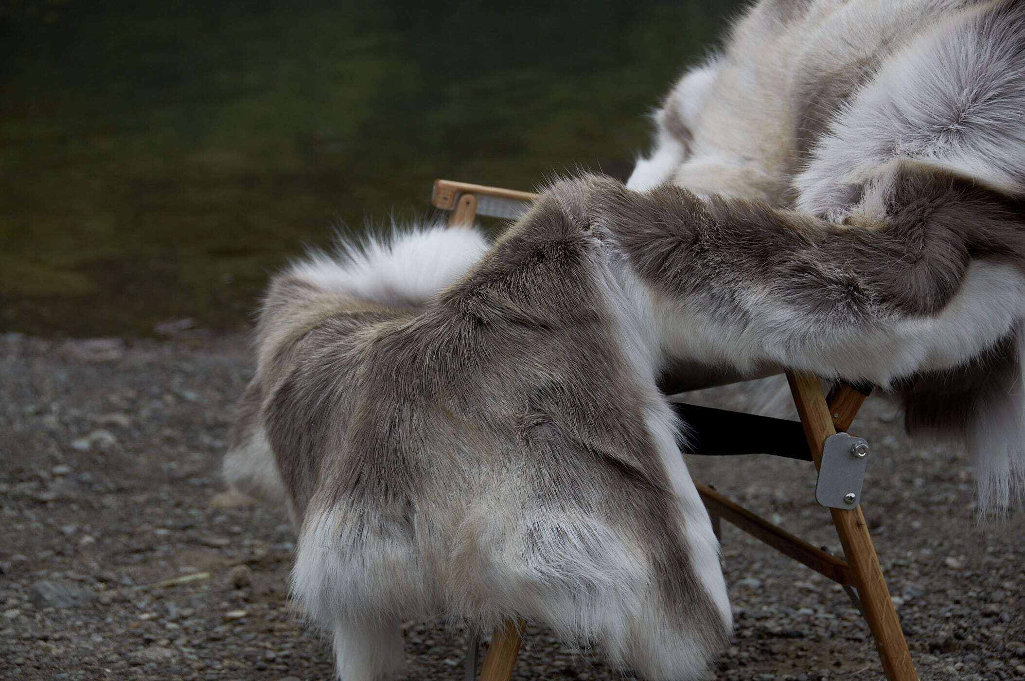 ORCOMPRODUCTS】reindeer rug(トナカイのラグ) | OUTDOOR BASE MATSUMOTO