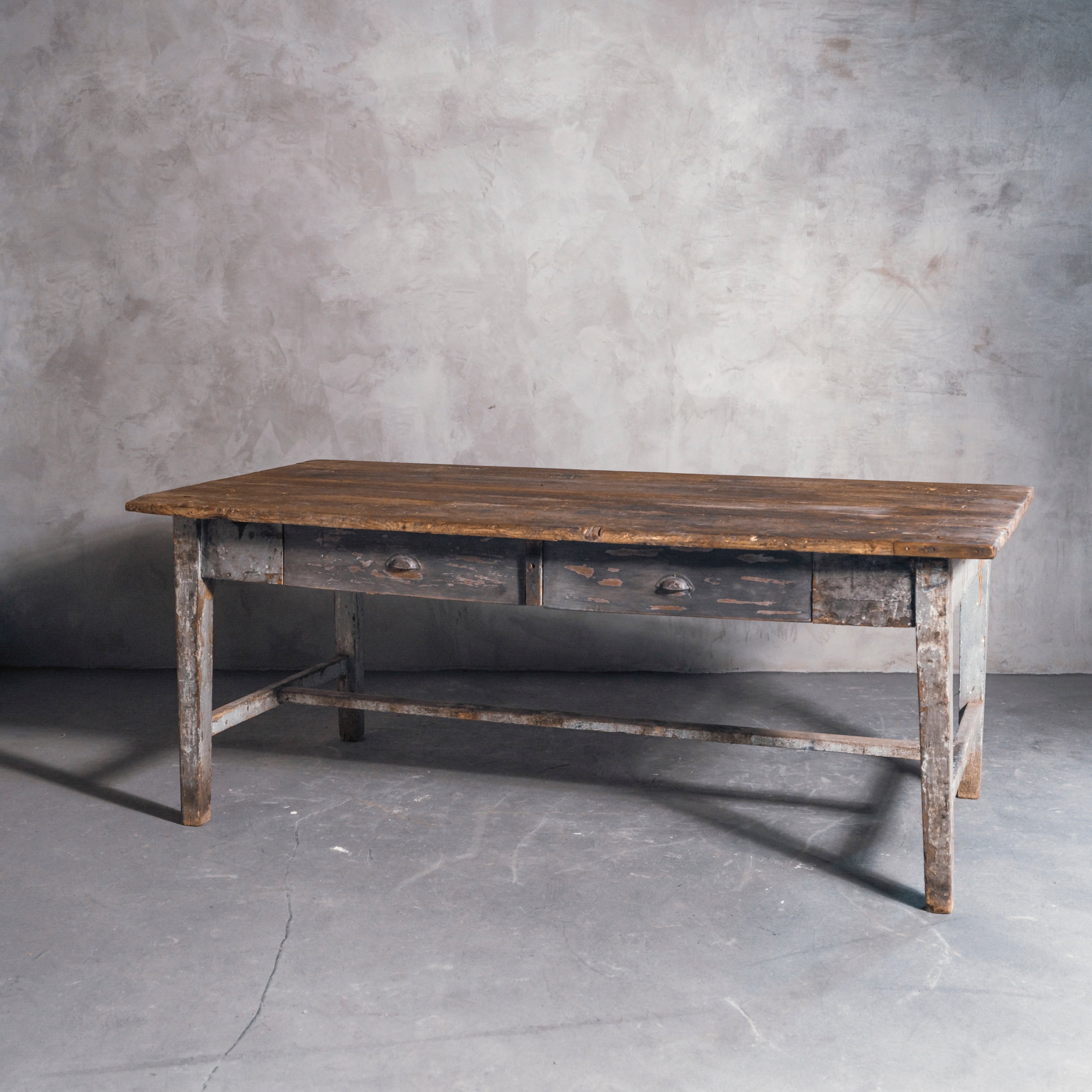 テーブル/ワークテーブル/アンティークテーブル/作業台/作業机