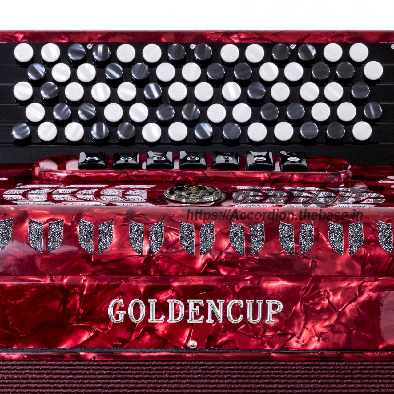 希少価値】32鍵 GOLDENCUP アコーディオン 希少価値】32鍵 GOLDENCUP