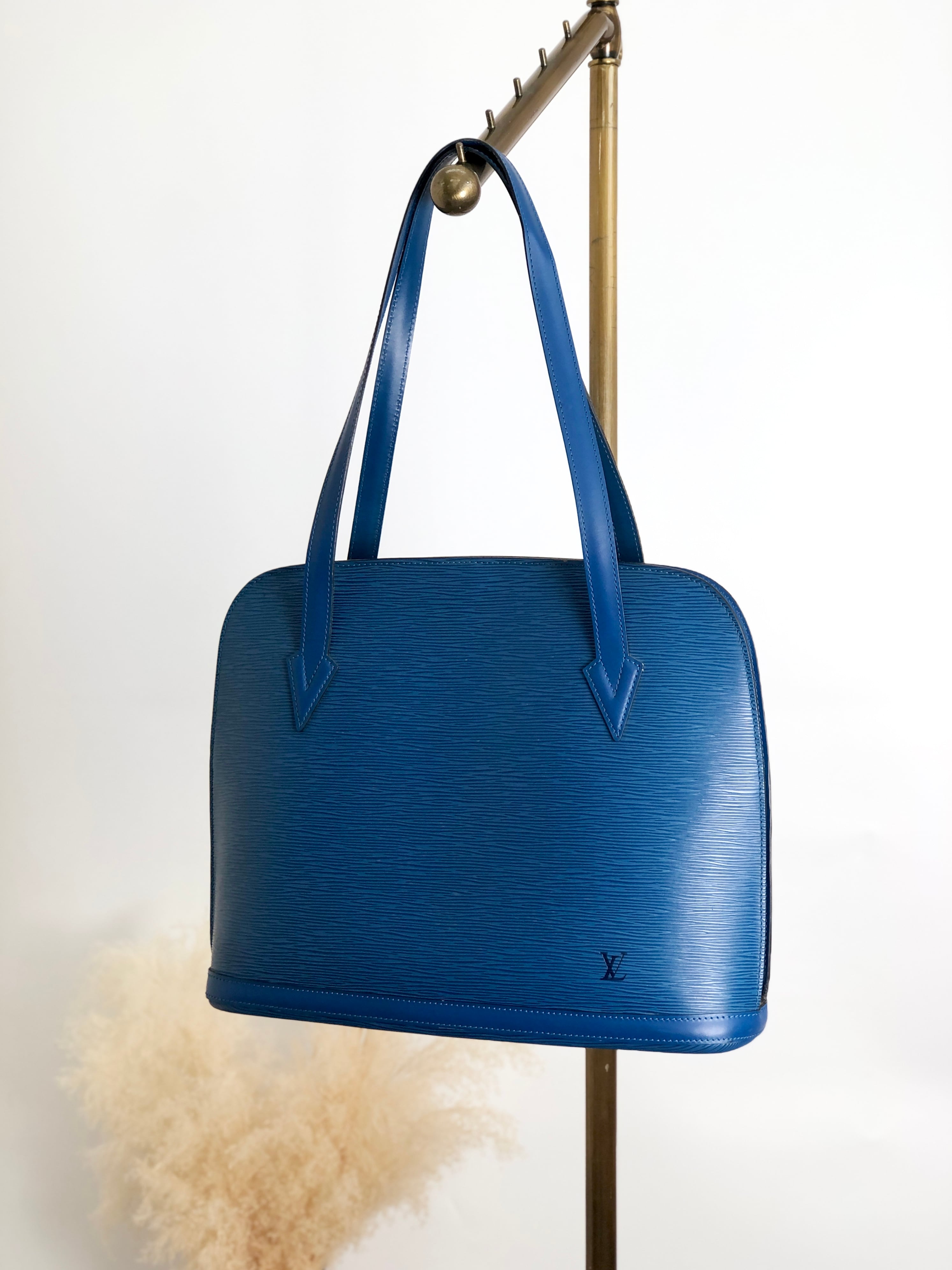 LOUIS VUITTON ルイヴィトン エピ トートバッグ ブルー レザー