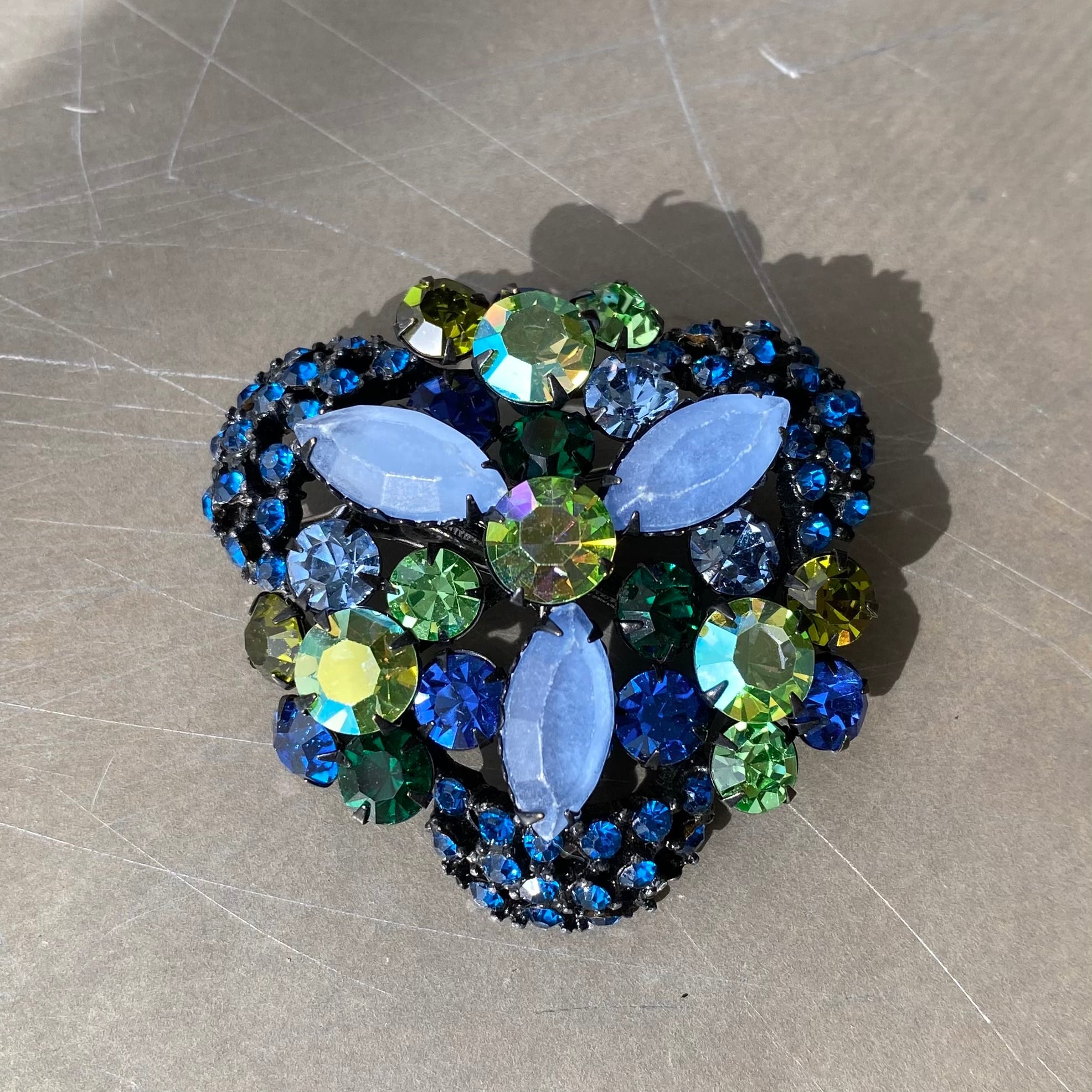 Vintage 70s-80s USA retro blue×green bijou brooch レトロ アメリカ