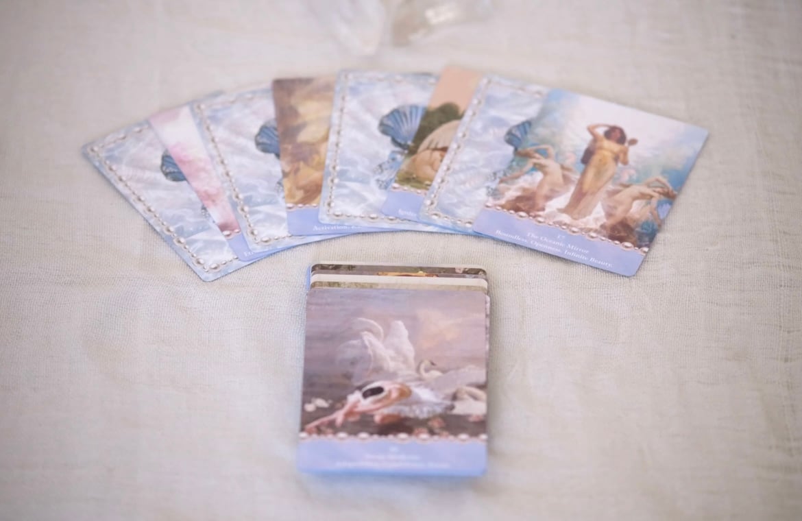 THE COSMIC PEARL ORACLE ◇ 女神アフロディーテの祝福 ピュアオラクル