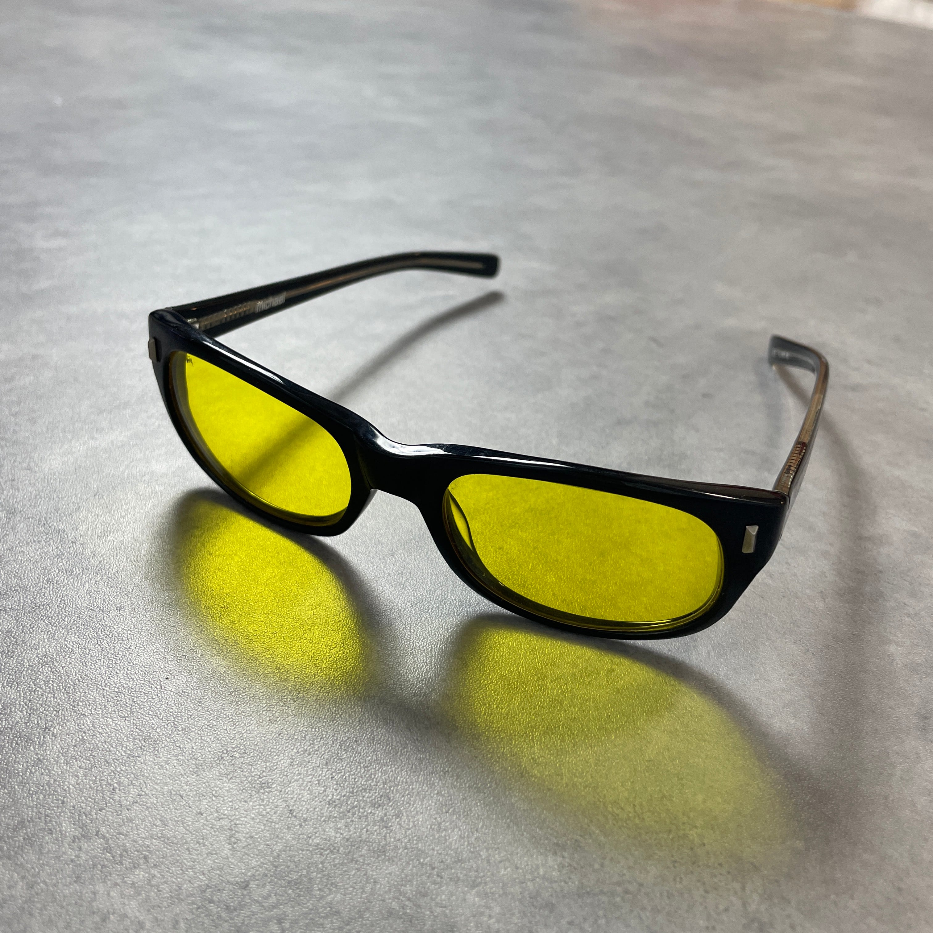 Yahoo!オークション -「ステューシー サングラス マイケル」(ブランド