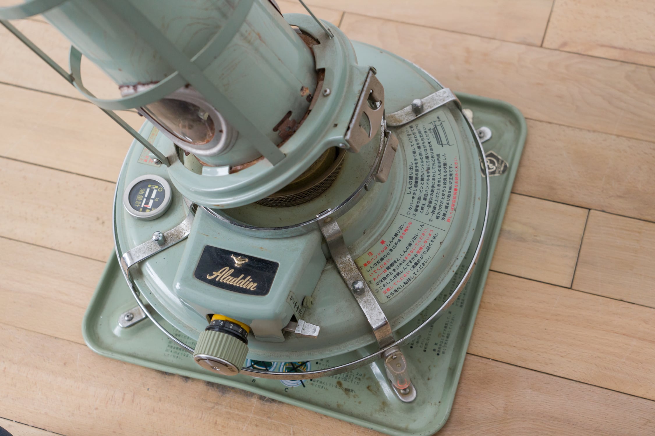 アラジンストーブ 39型 | ReBuilding Center JAPAN | リビセン