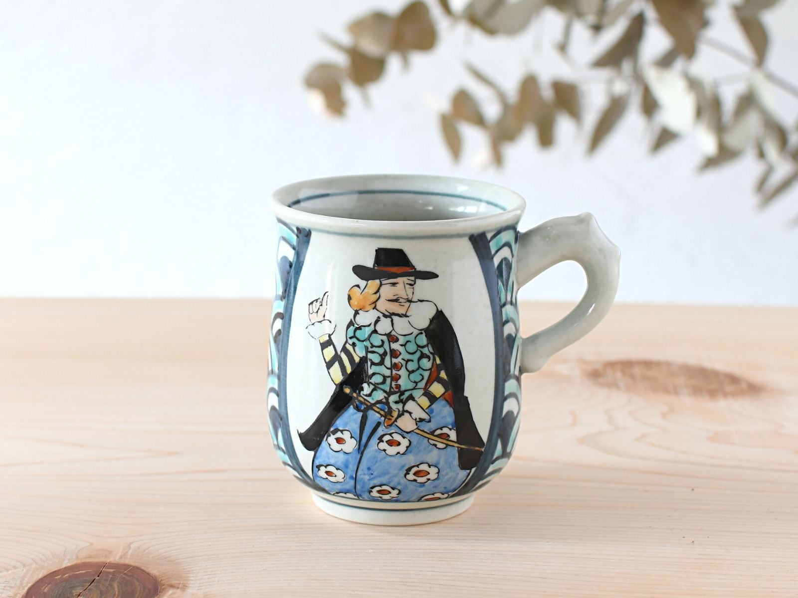 有田焼 円左エ門窯 手描き 南蛮人シリーズ 緑 マグカップ | ARITAYAKI