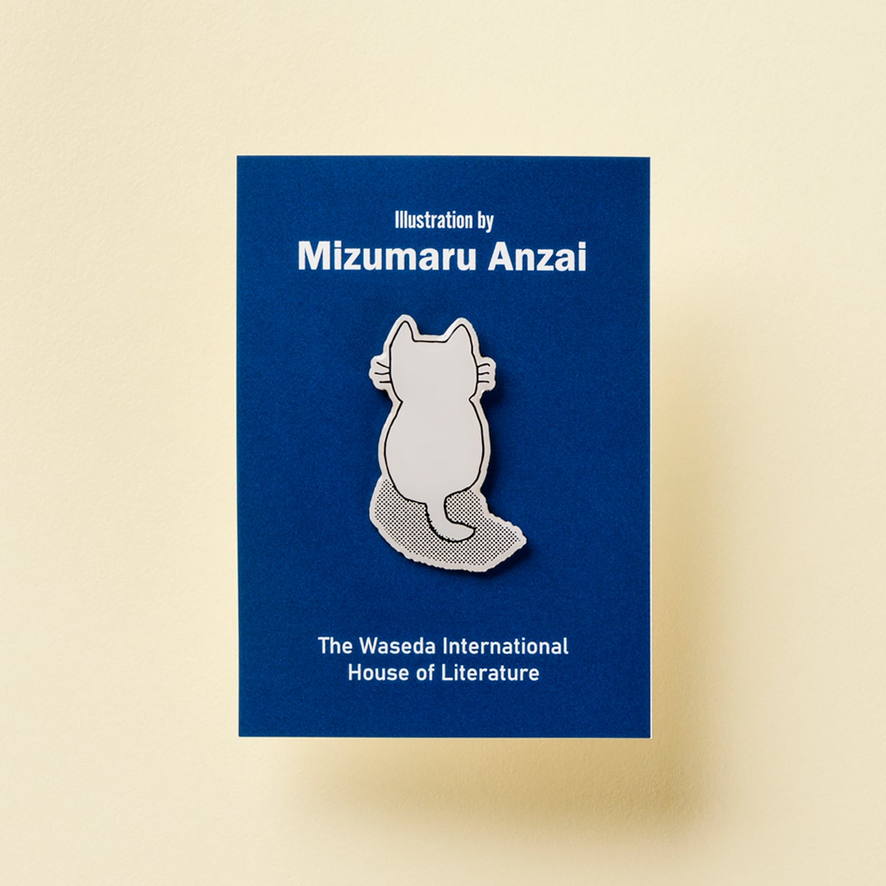 安西水丸 ピンバッジ ネコ（背中） | WIHL SHOP 早稲田大学国際文学館