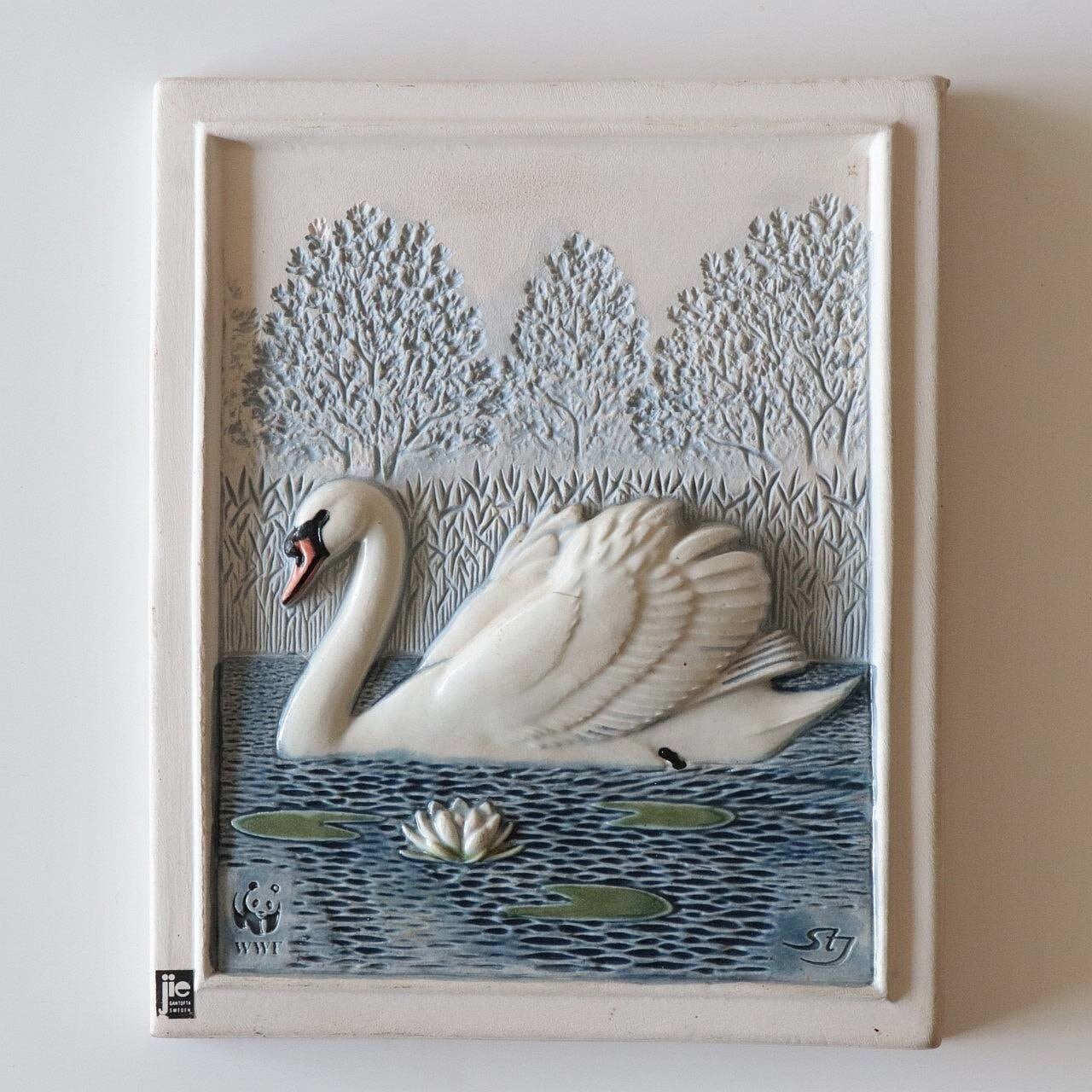 北欧 Jie Gantofta 壁掛け 白地の陶板 ☆1992年に廃業 北欧 Jie