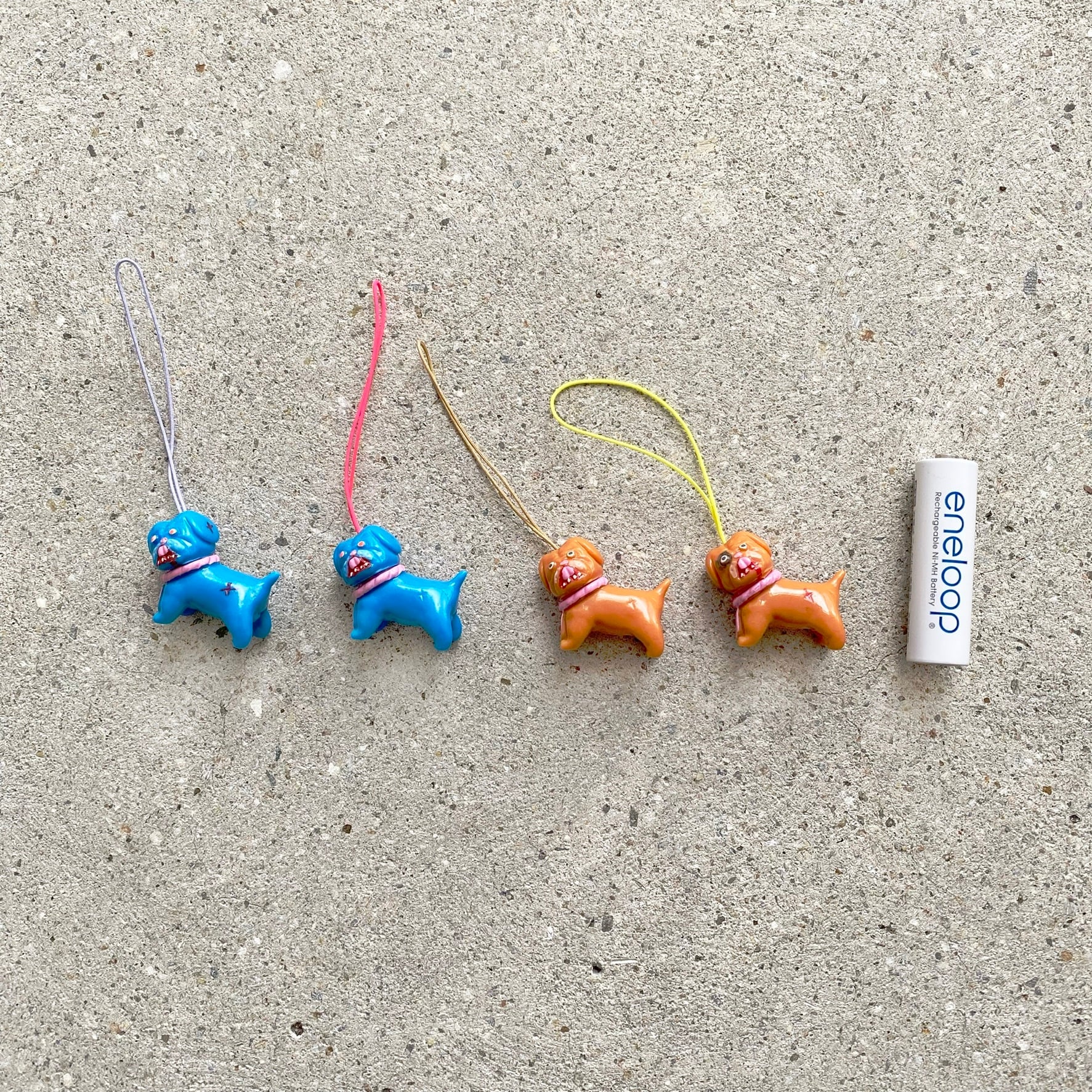 とさ犬太miniストラップ | TOYTOYTOY