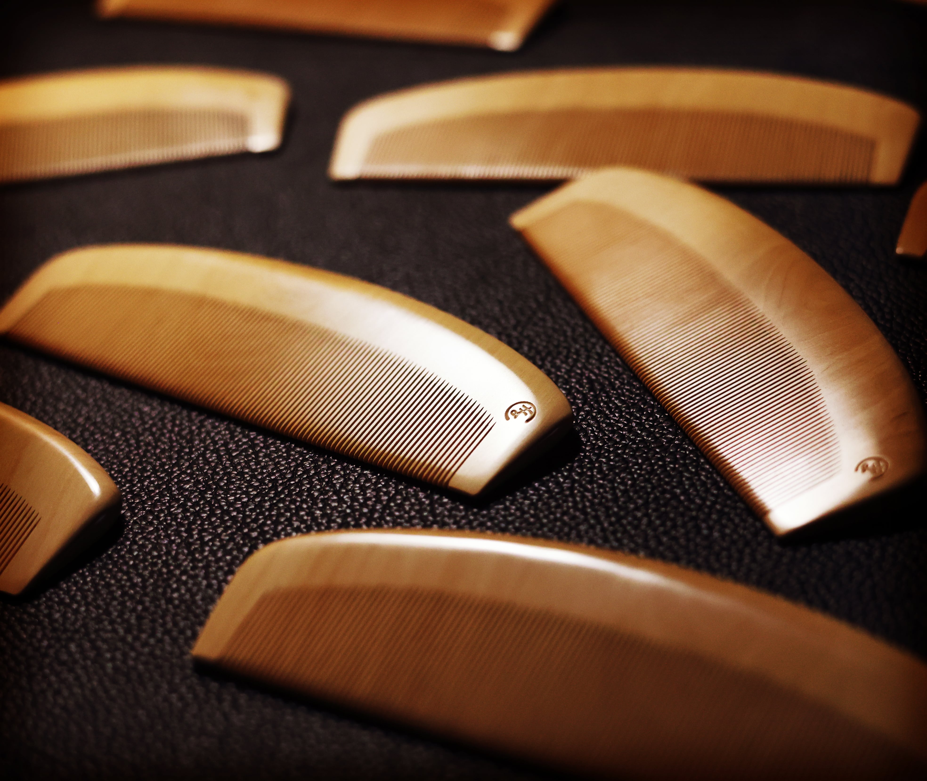 工房ふるかわや】木曽の伝統 お六櫛 みねばり櫛・つげ櫛・イスノキ櫛の