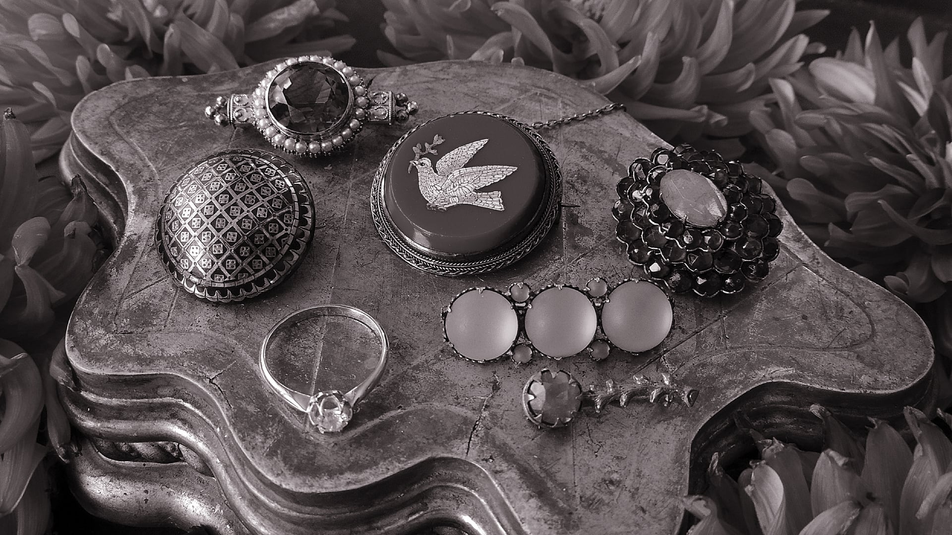 アンティークジュエリー bluette antique【ブルーエットアンティーク】