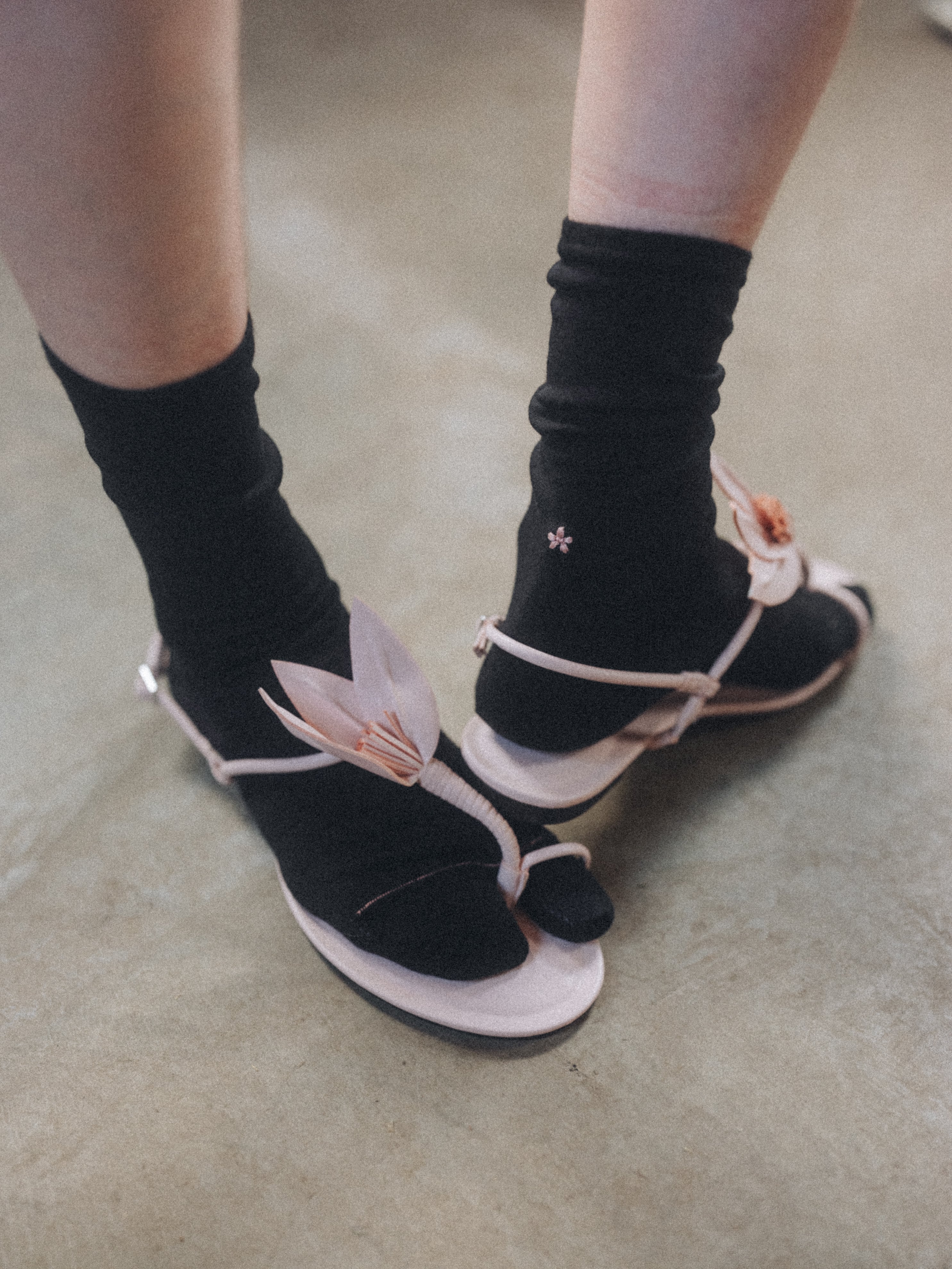 l a c e f l o w e r s o c k s