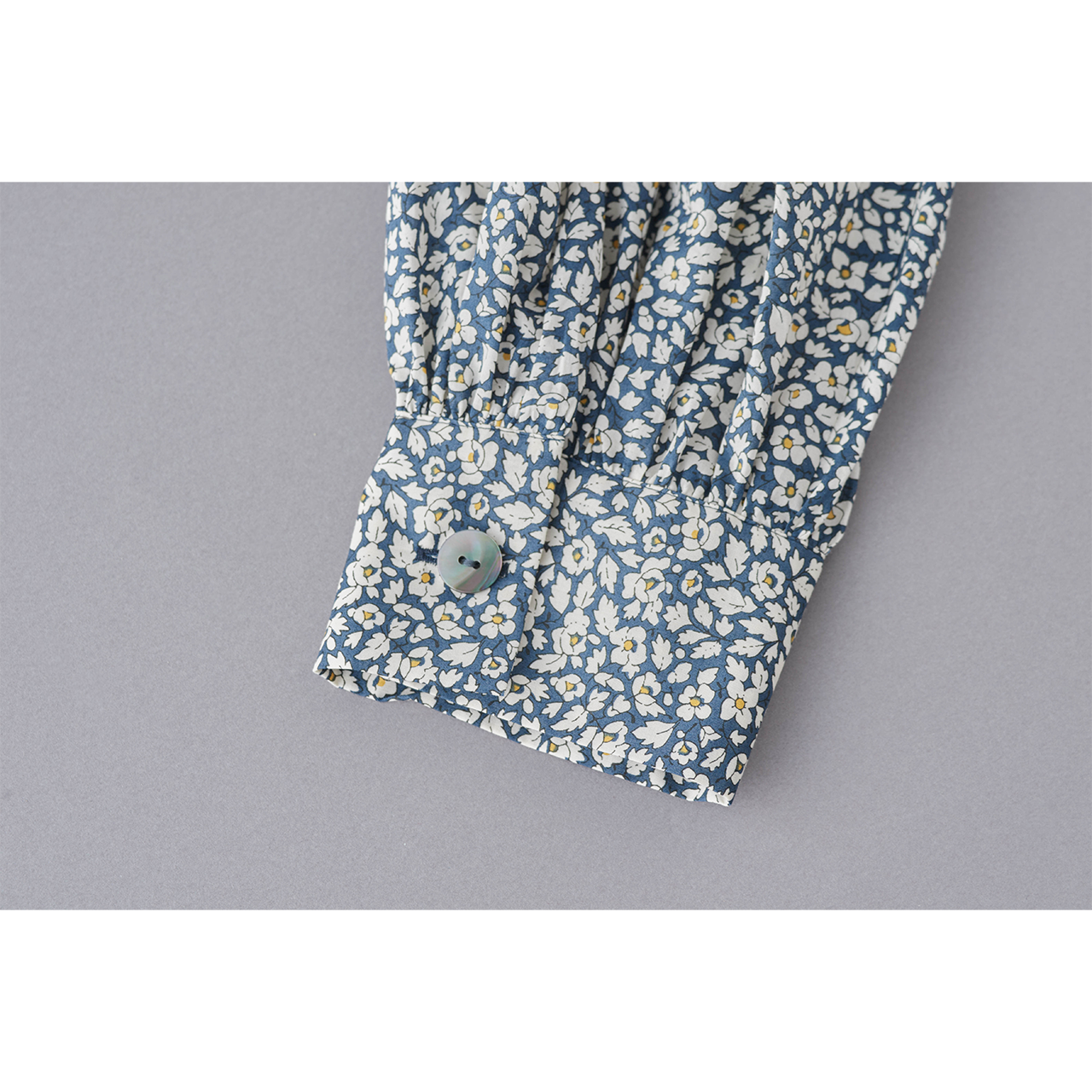 雅姫さんMASAKI'S SELECTION 「HUG Ō WäR」リバティプリント モック