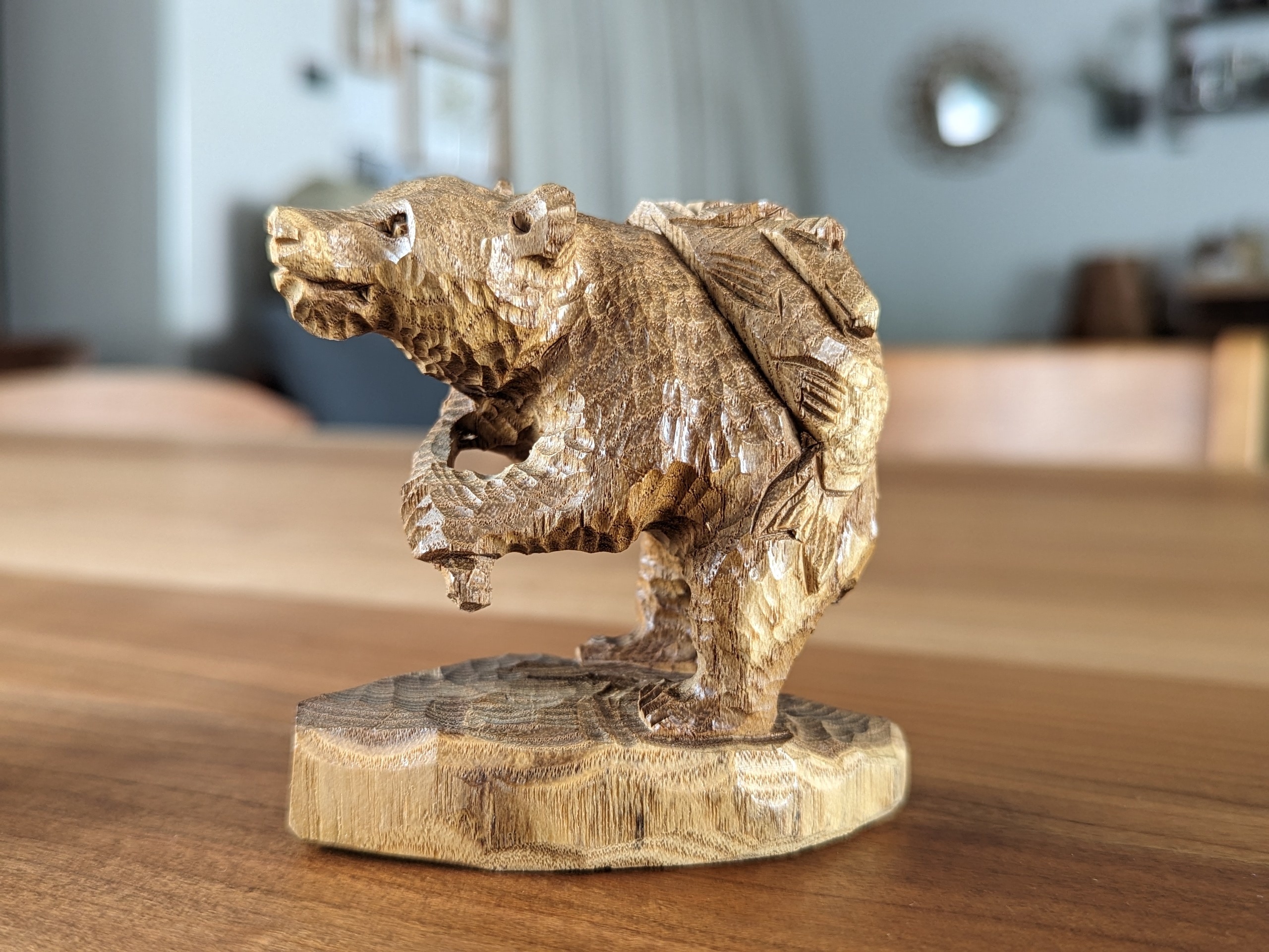 中川貞治 鮭背負い熊 #1 | 木彫りの熊 | inoya | Basic Life Store