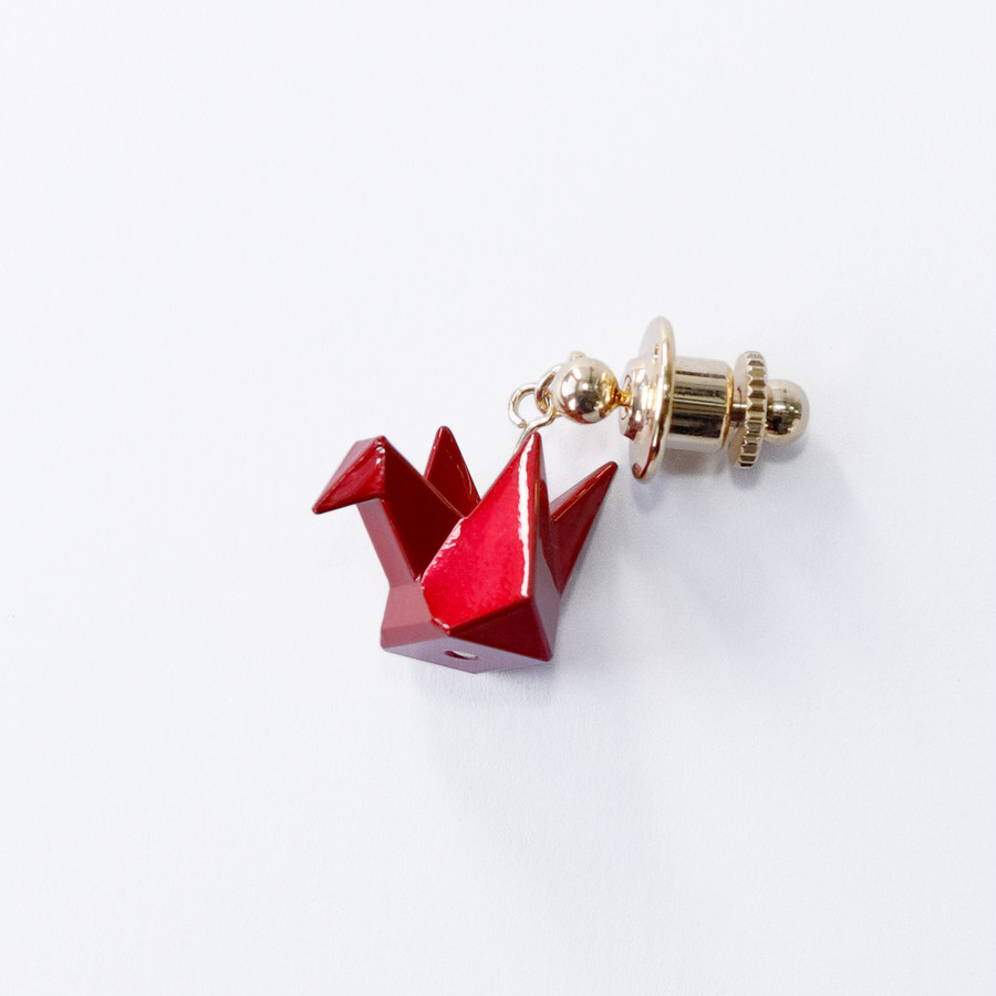 折り鶴チャーム ラペルピン / Orizuru charm gloss Lapel pin | 広島