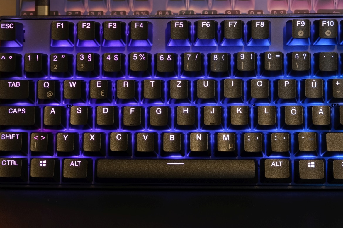SteelSeries Apex Pro TKL (2023) review: blazing fast gaming keyboard
