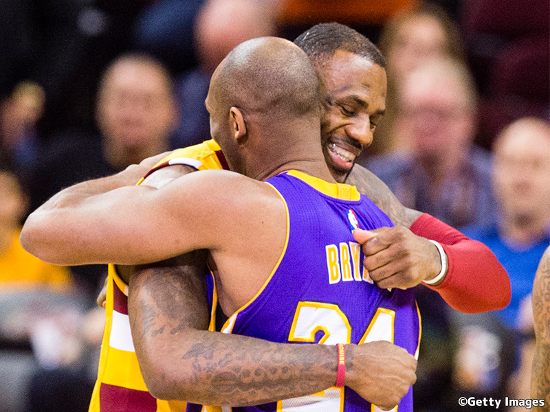 特別な一足…レブロンがコービーから授かったアディダスのバッシュが