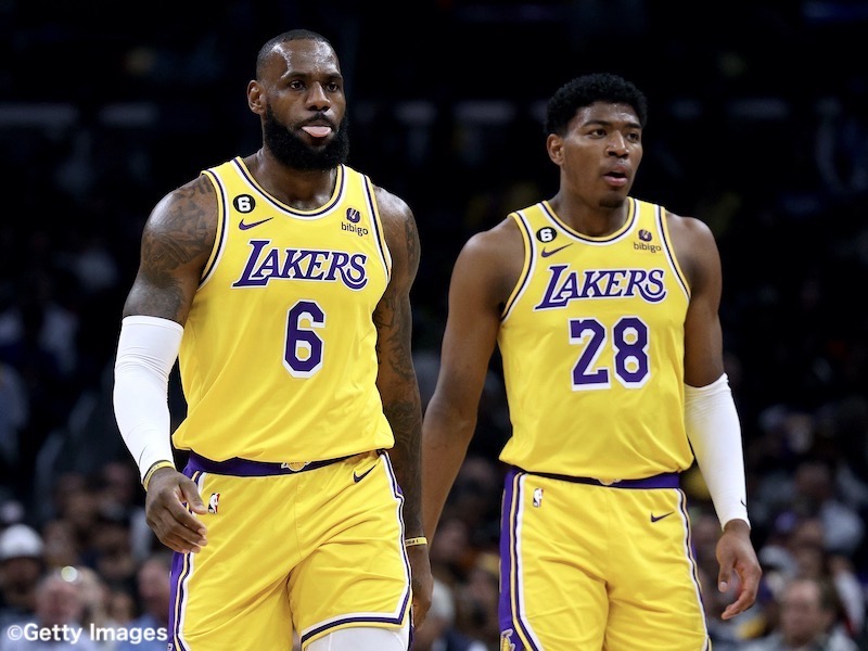 THE8 バスケ王 パンチ王 新人王レースでドンチッチにリードされている