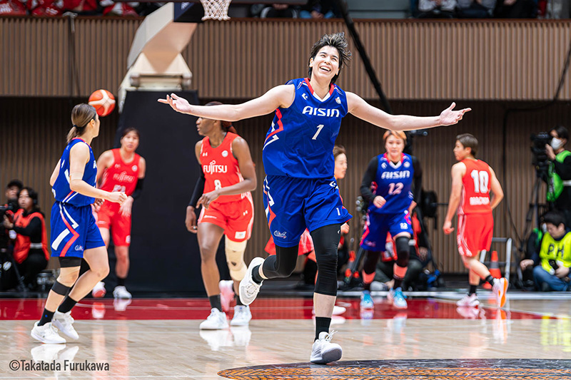 自分の第二章の始まりのメダル」…アイシン・渡嘉敷来夢が獲得した