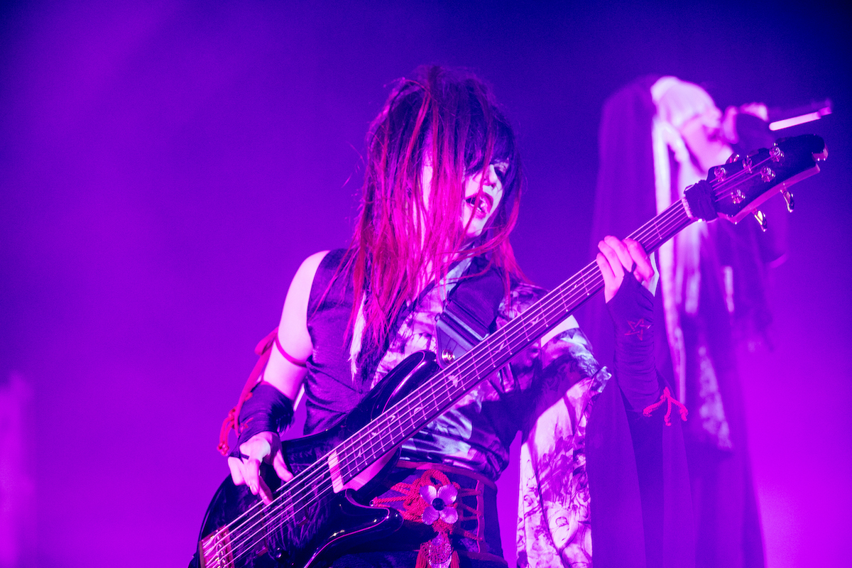 INTERVIEW – 龍矢［-真天地開闢集団- ジグザグ］ | ベース・マガジン