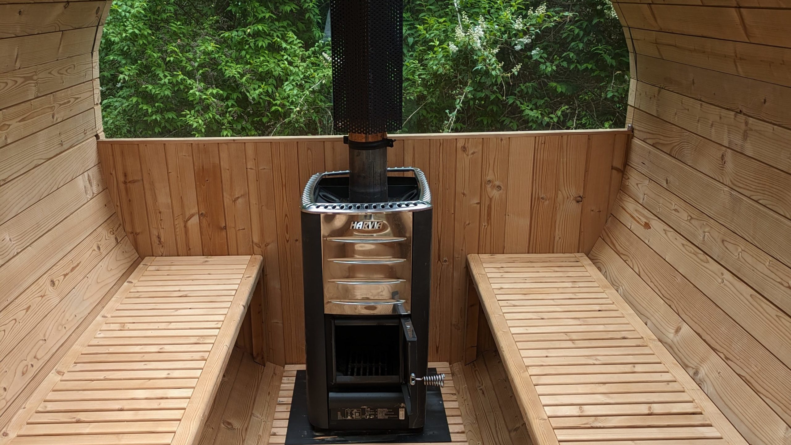 自宅用の屋外用サウナとは？メリットやデメリットも紹介 | バレル