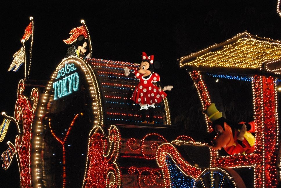 パレードをうまく撮る方法について』 ニコン D60 ダブルズームキット