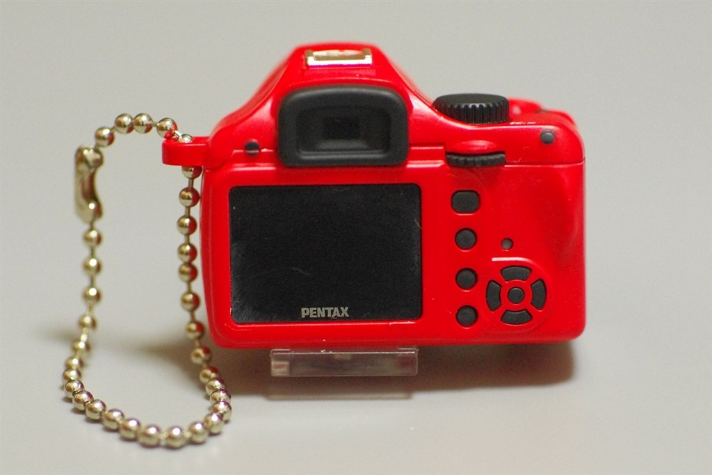 ガチャガチャ発見！』 ペンタックス PENTAX K-x ダブルズームキット の