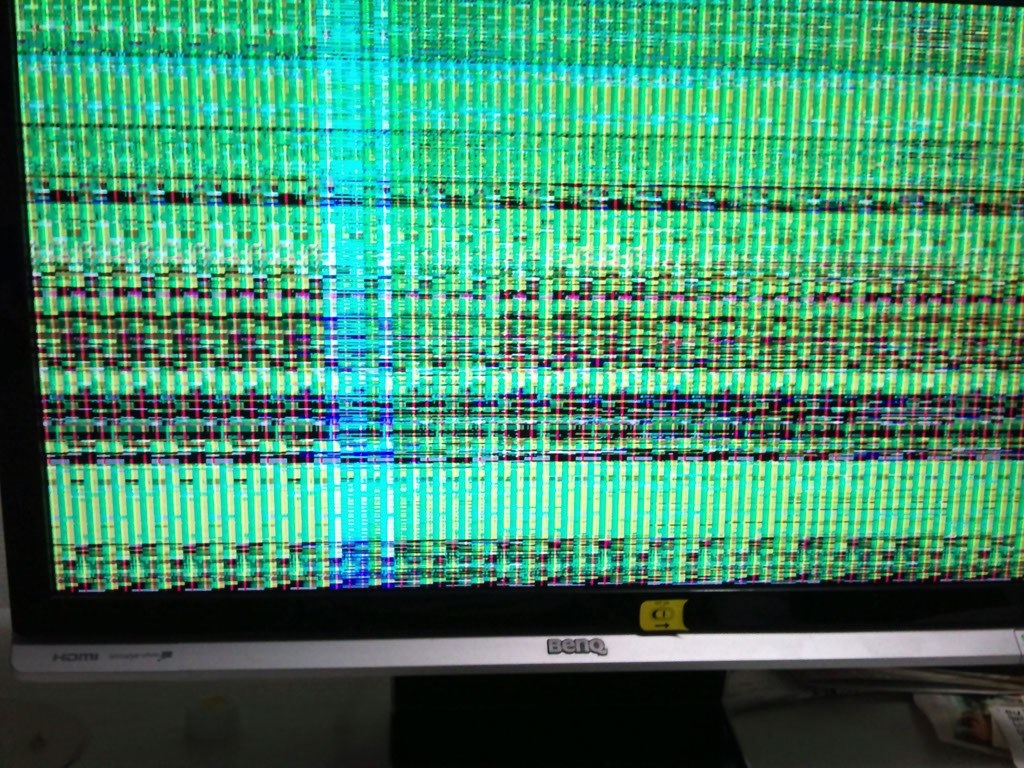 ディスプレイが・・・・・乱れています・・・』 クチコミ掲示板 - 価格.com