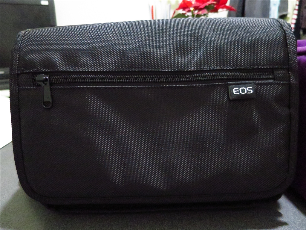 価格.com - 『オマケで付いてきたスマイルフォトバッグ』CANON EOS