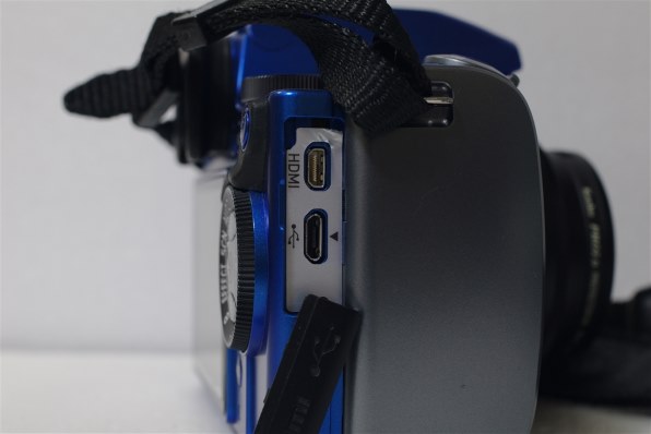 ペンタックス PENTAX K-S1 ボディ [ブルー] 価格比較 - 価格.com