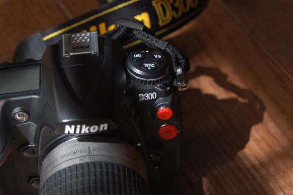 ニコン AF Zoom Nikkor 28-80mm F3.3-5.6G (シルバー) 価格比較 - 価格.com