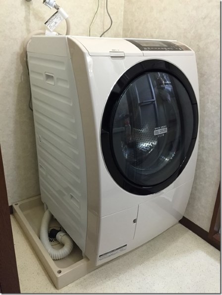 HITACHIのBD-S8700L ドラム式洗濯機 HITACHI BD-S8700L ドラム式洗濯