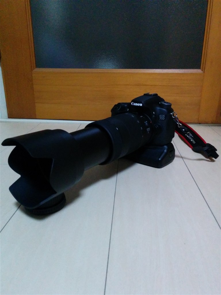 レンズフード』 CANON EF70-300mm F4-5.6 IS II USM のクチコミ掲示板