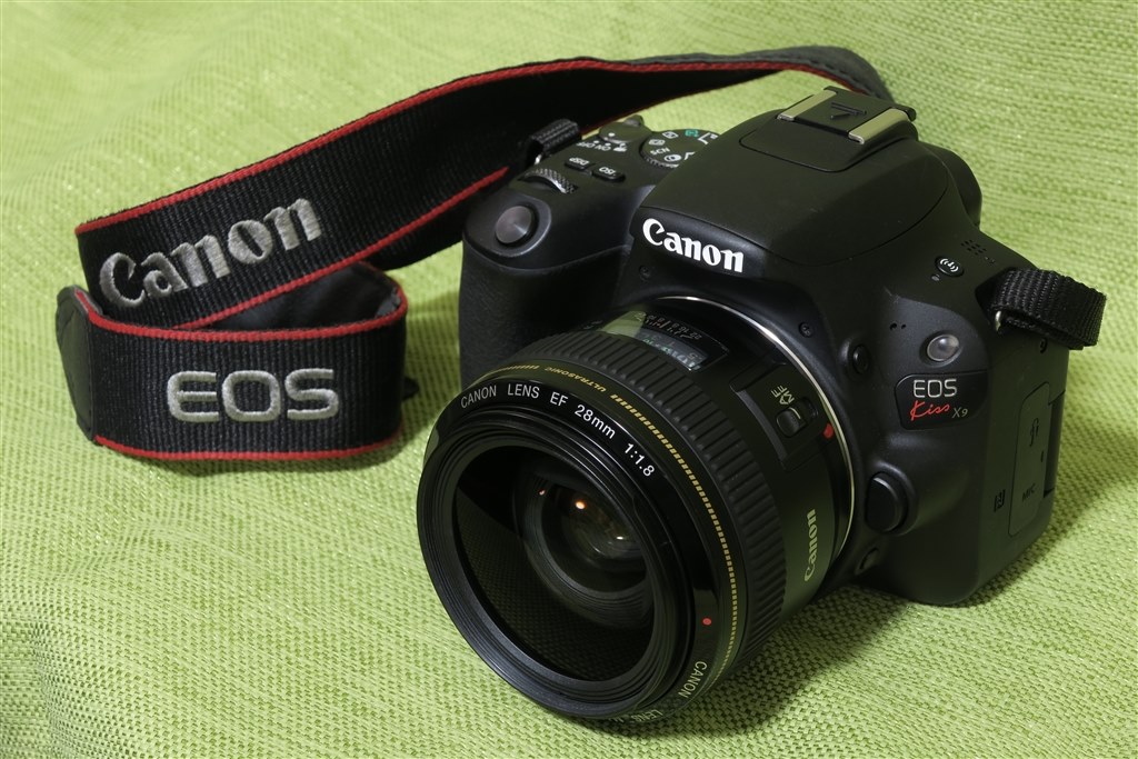 ワイドストラップはついてきますか？』 CANON EOS Kiss X9 EF-S18-55