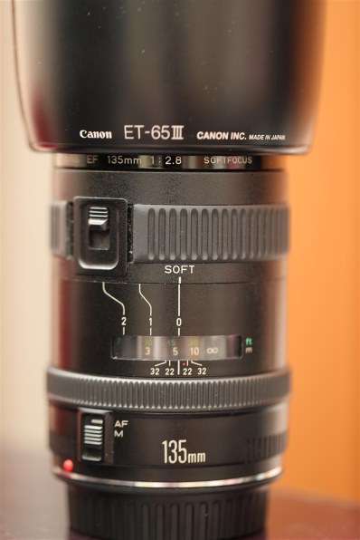 CANON EF135mm F2.8 価格比較 - 価格.com