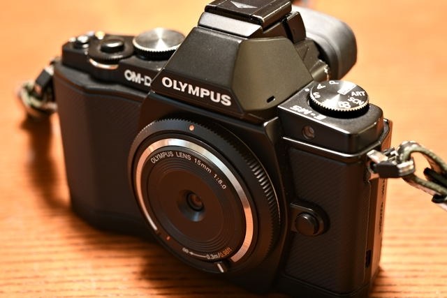 コンデジ購入かレンズ購入か悩んでいます』 オリンパス OLYMPUS OM-D E
