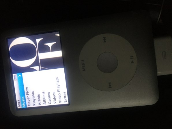 Apple iPod classic MC297J/A ブラック (160GB) 価格比較 - 価格.com