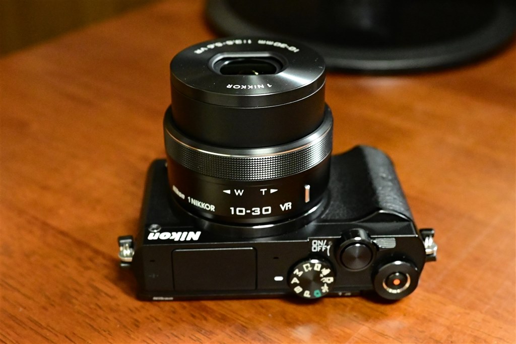 お聞きします』 ニコン 1 NIKKOR VR 10-30mm f/3.5-5.6 PD-ZOOM