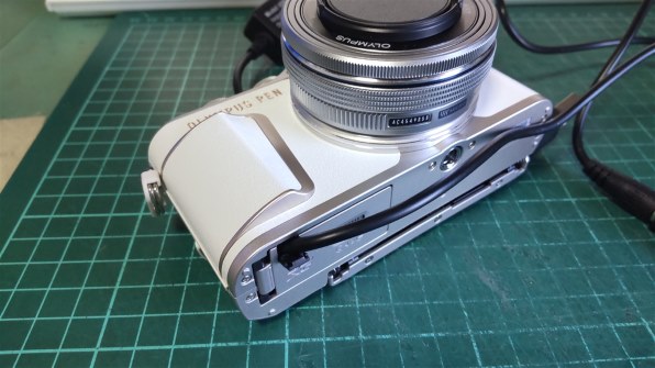 オリンパス OLYMPUS PEN E-PL10 ボディ [ホワイト] 価格比較 - 価格.com