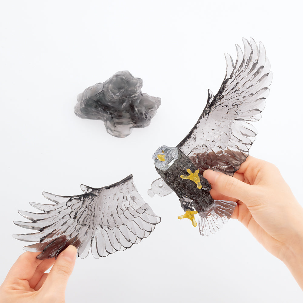 イーグル – BEVERLY